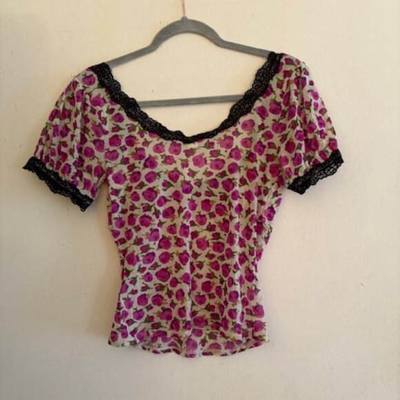 Kimchi Blue V Neck Mesh T- Shirt W/ Black Lace, Sz L, NWOT - Picture 6 of 7